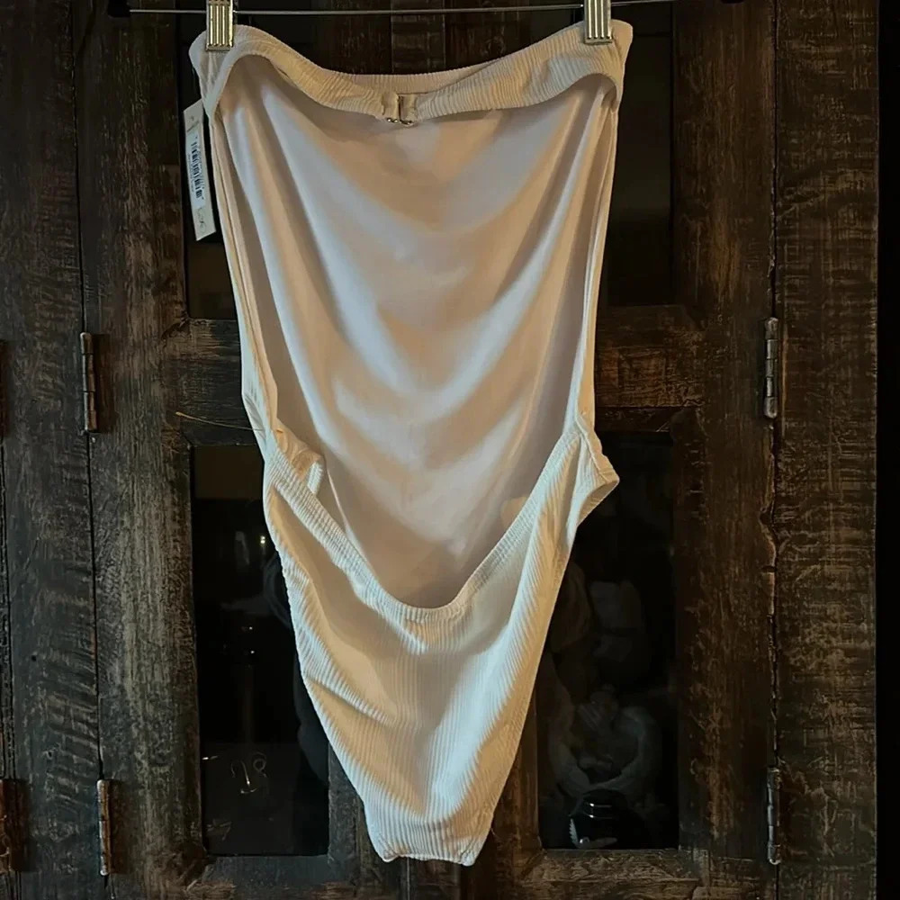 Ris-K Chance Swimsuit Cream Ribbed NWT Size Small - Picture 3 of 3